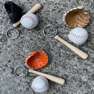 키링월드 야구 배트 장비 글러브 공 볼 세트 종 키링 베이스