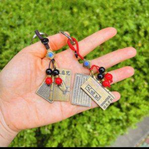 키링월드 황동 컬러 능엄주 키링 부적 열쇠 고리