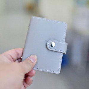 가죽 카드 수첩 지갑 필수 아이템 캐주얼 스타일