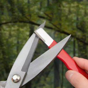 다기능 미니 휴대용 핸드 칼갈이 캠핑 숯돌 샤프너 가