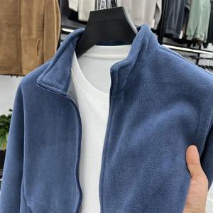 남성용 양면 플리스 지퍼 후드티 따뜻한 아우터웨어 편안한 이동 중 착용 스타일 젊고 트렌디한 중국 브랜드