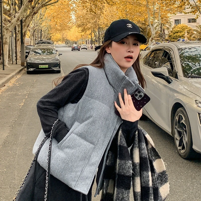 숏 다운 코튼 베스트 여성 2025 한국 패션 신상 스탠드업 슬리브리스 지퍼 학생 조끼 재킷 블랙 그레이 웨이스트코트 트렌드