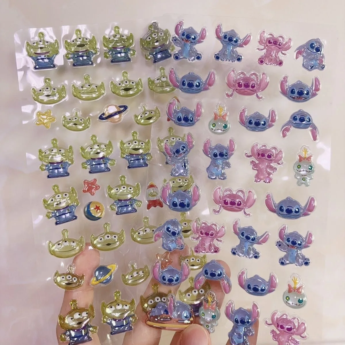 새로운 디즈니 에일리언 스티치 3D 입체 젤리 접착제 투명 스티커 크리 에이 티브 워터 컵 소녀의 장식 스티커 ﻿