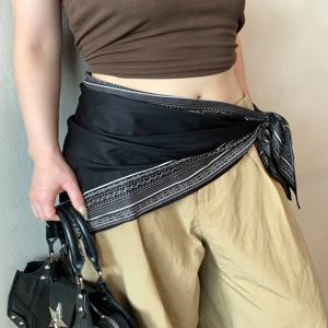 레트로 블랙 마카다미아 플로럴 삼각 스카프 여성용 레이어드 하프 스커트 벨티드 실크 스카프 튜브 탑 액세서리 다용도 랩