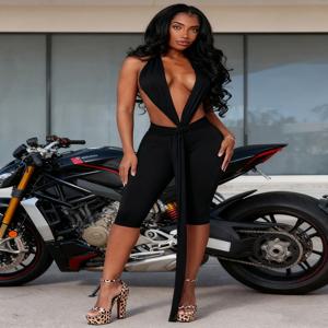 시스터린다 백리스 홀터 롬퍼 여성 리본 패치워크 민소매 탄력 운동복 액티브웨어 미드나잇 액티비티 슬림 플레이수트