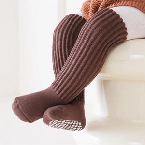 Lawadka 신생아 아기 소녀 소년 양말 겨울 두꺼운 따뜻한 아기 무릎 높은 긴 양말 소녀 소년 부드러운 유아 양말 안티 슬립 0-4Y