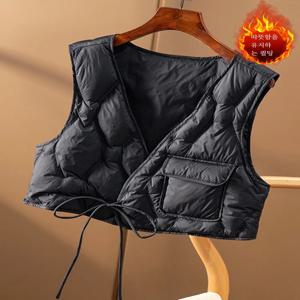 스타일리시한 단색 엠보싱 코튼 재킷 대형 사이즈 여성용 패셔너블한 따뜻한 조끼 주머니 포함 V넥 버튼 커버 코트