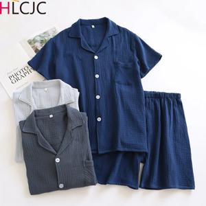 2025 일본식 여름 남성 잠옷 정장 코튼 크레페 거즈 솔리드 반팔 셔츠 반바지 잠옷 남성용 실내복