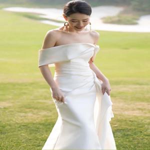 가벼운 새틴 원숄더 웨딩드레스, 손님을 맞이하는 이브닝 가운, 심플하고 우아한 긴 스커트, 소매 없는 웨딩드레스