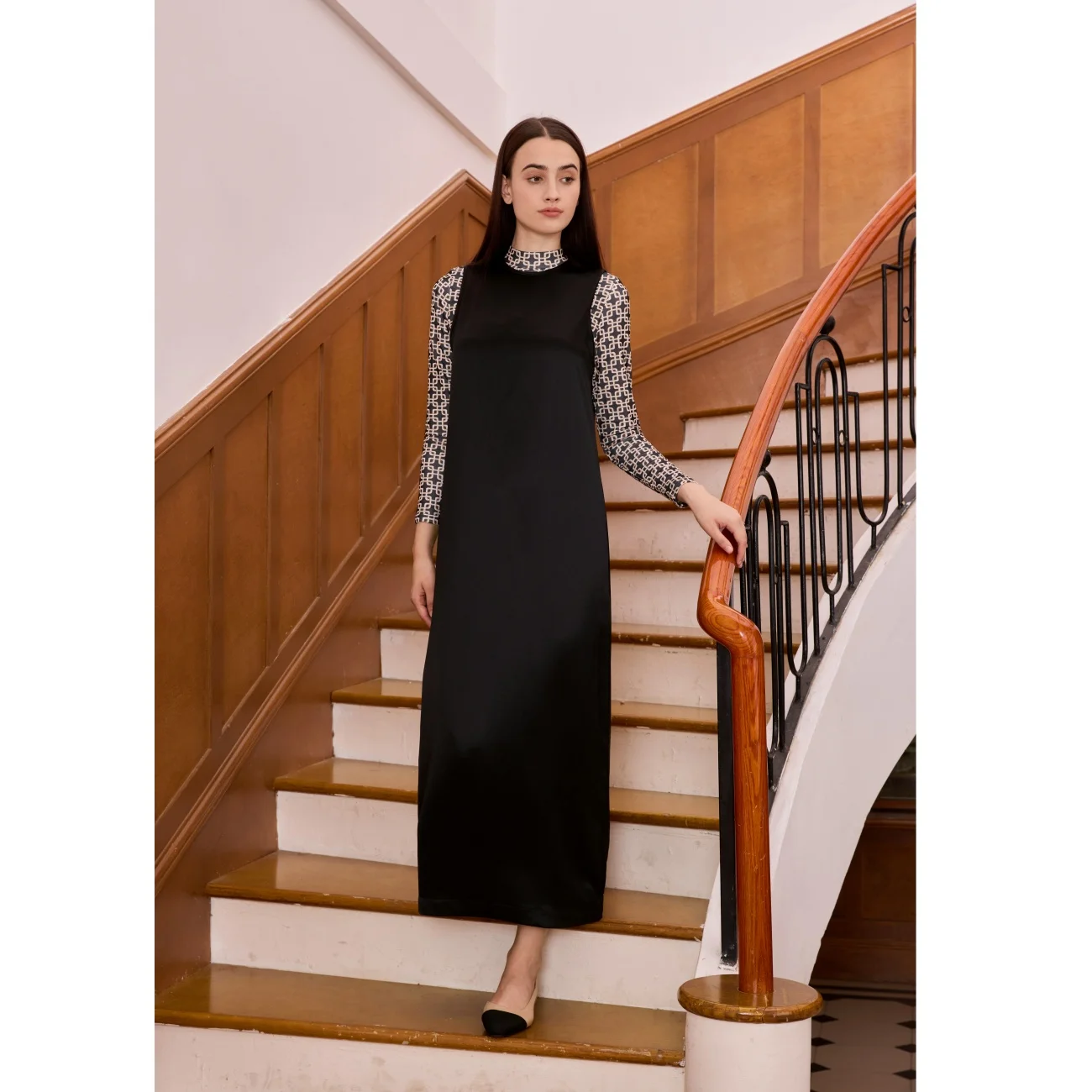 AP 여성 2026 가을 겨울 신상 프린팅 메쉬 모달 셔츠 및 고품질 아세테이트 원단 맥시 드레스 여성 니트 베스트