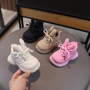 2024 새로운 겨울 아기 ​​면화 부츠 귀여운 토끼 귀 유아 소녀 부츠 따뜻한 플러시 유아 신발 부드러운 단독 미끄럼 방지 스노우 부츠