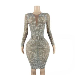 브라운 메쉬 진주 다이아몬드 홀터넥 긴 소매 우아한 v 넥 중반 허리 웨딩 이브닝 드레스 숙녀 정장 드레스 여성 우아한