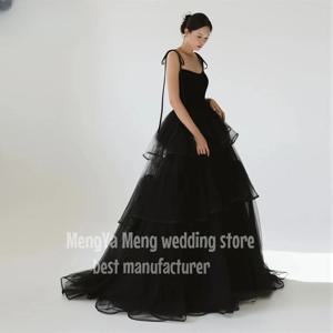 Tulle Tiered Evening Dresses 한국 블랙 웨딩 파티 계층화 된 사진 촬영 스파게티 스트랩 바닥 길이 신부 가운 코르셋 백