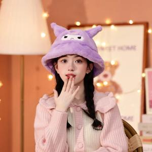 카툰 쿠로미 플러스 플리스 모자 산리오 포차코 플러시 플러시 피셔맨 모자 베이신 모자 겨울 여성용 귀여운 따뜻한 귀 보호 모자