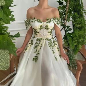 연회 이브닝 드레스 2025 신상 여름 화이트 원 숄더 드레스, 얇은 중장 호스트 드레스로 데일리하게 입기 좋은 드레스