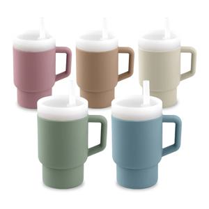 YLA 맞춤형 아기 마시는 머그잔 나가는 실리콘 커피 머그잔 뚜껑과 빨대가 있는 실리콘 머그잔, 남녀공용, 6개월 이상