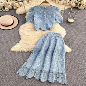 우아한 진주 긴 드레스 정장 여성 2 조각 세트 여름 짧은 소매 꽃 자수 레이스 셔츠 라인 미디 스커트 세트