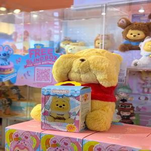 위니 푸우 장난 꾸러기 파티 시리즈 블라인드 박스 귀여운 Collectible Figure 홈 장식 팬 성인을위한 선물