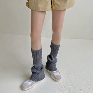 2025년 신상 핫세일 가을 겨울 단색 양말 니치 스트랩 디자인 감각적인 레그 커버 심플하고 패셔너블한
