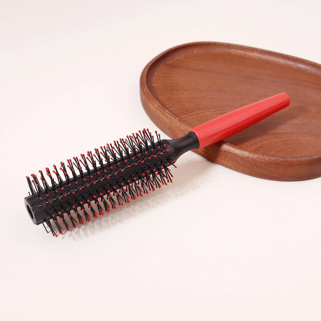 1Pc Quiff 롤러 브러시, 여성과 남성을 위한 미끄럼 방지 모든 헤어 브러시, 라운드 헤어 브러시 스타일 로커빌리, 실제 헤어 가발용 특별