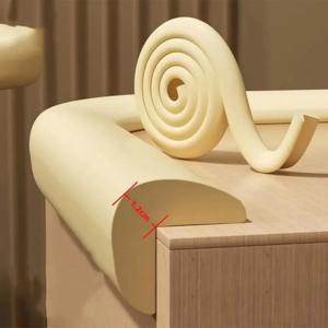 부드러운 NBR 폼 충전재가 있는 2M 베이비 코너 가드 스트립, 안전 코너 엣지 범퍼 가드, 벽난로 테이블 및 캐비닛에 적합