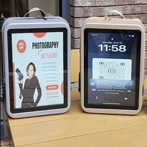 안드로이드 백팩 광고 플레이어 모바일 야외 가방 LCD 화면 배터리 전원 공급 백팩 광고 LED 백팩