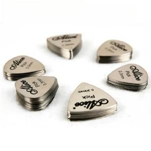 앨리스 10개입 메탈 기타 피크 0.3mm 얇고 내구성 있는 실버 컬러 전문 베이스 우쿨렐레 기타 피크 기타 앰프 베이스 기타