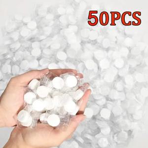 50pcs 휴대용 압축 수건 일회용 얼굴 청소 부드러운 압축 손 닦아 수건 부직포 메이크업 물티슈