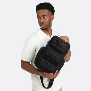 오주코 신형 전술 가슴 가방 남성용 고급 느낌 크로스보더 방수 다기능 남성용 슬링백 프리미엄 감각