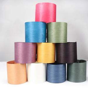 천연 0.5mm 단풍나무 염색 목재 베니어 가구 스케이트보드 장식 기타 패널 베니어 2.5x0.2미터