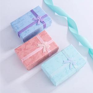 32개 8x5cm 보석 종이 상자 반지 펜던트 선물 보관 부티크 스터드 포장 귀걸이 목걸이 보관 디스플레이 상자 스펀지 포함