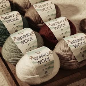 50g/롤 중간 굵기 양모사 고급 수제 DIY 제작 니트 패셔너블 따뜻한 스웨터 스카프 모자 양모실