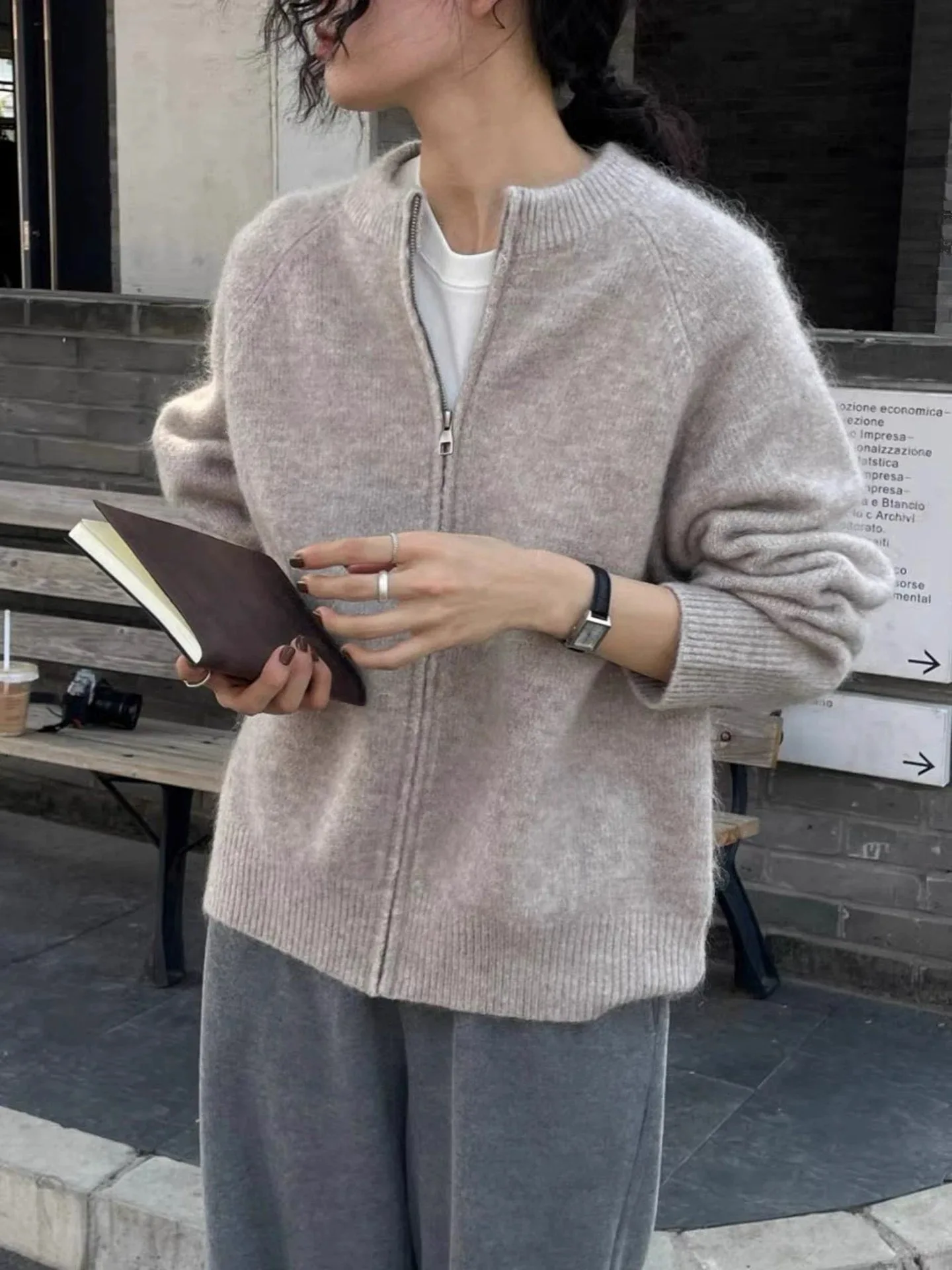 2025 가을 신상 여성용 지퍼 가디건 순수 캐시미어 스웨터 고급 유럽식 니트 두꺼운 스웨터 코트