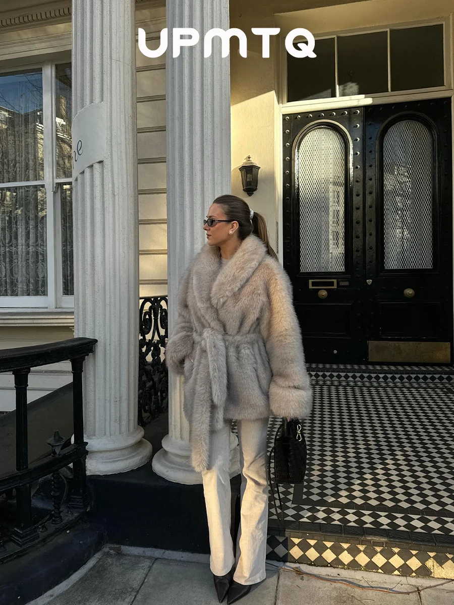 그레이 그라데이션 벨트 오버사이즈 타이 웨이스트 페이크 퍼 맥시 여성 코트 추운 겨울 아침용 올드 머니 클린 핏 편안한 아우터웨어