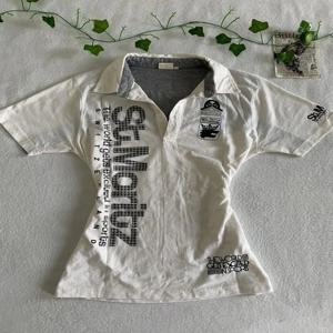 Y2K 티셔츠 폴로 고스 펑크 빈티지 2000년대 레터 프린트 슬림 반팔 에스테틱 하라주쿠 스트릿웨어 여름 시크 그런지 이모 티