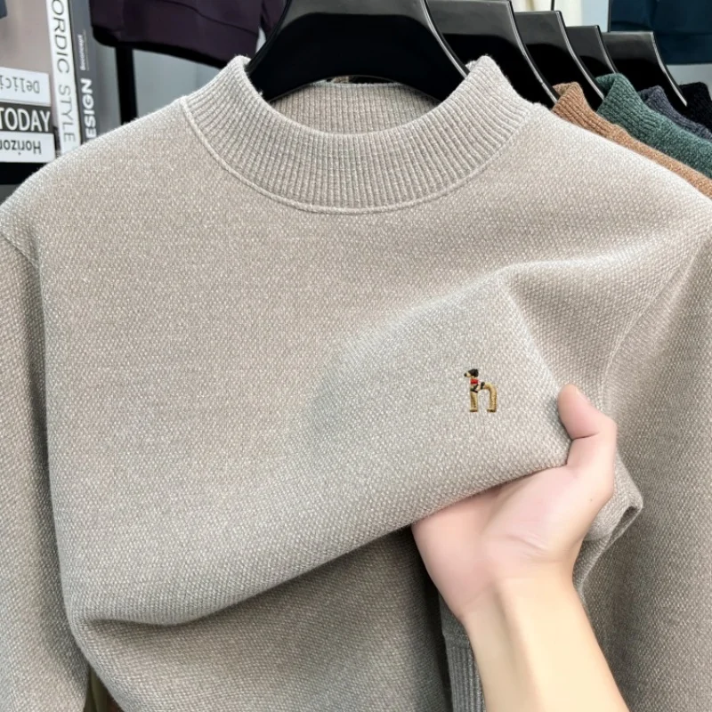 고품질 벨벳 보온 스웨터 남성 가을 겨울 신상 오리지널 브랜드 강아지 자수 디자인 한국판 청년 캐주얼 라운드 니트
