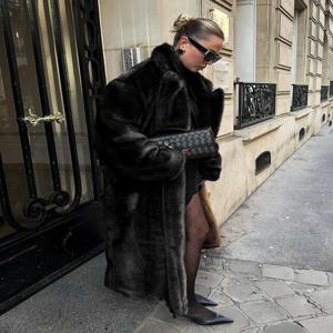 TARUXY 겨울 느슨한 밍크 벨벳 모조 모피 접합 롱 코트 모피 정장 칼라 여성 코트 하이 스트리트 패션 레이디 오버 코트