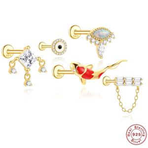 보좌관 1PC 925 스털링 실버 럭키 레드 잉어 피어싱 귀걸이 여성을위한 기하학 체인 지르콘 귀 뼈 스터드 귀걸이 파인 쥬얼리