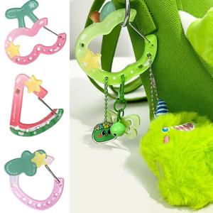 귀여운 아크릴 만화 열쇠고리 과일 모양 클라이밍 버튼 카라비너 가방 장식 열쇠고리 가방 펜던트 훅 열쇠고리