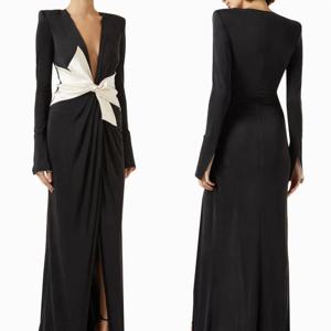 맞춤형 섹시 하이 퀄리티 플리츠 활 스트레이트 브이넥 롱 드레스, 맞춤형 캐주얼 드레스, 모던 스타일 사이즈 사용 가능