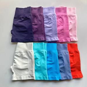 임팩트 여성용 반바지 - 스크런치 힙업 요가 운동 반바지 하이웨이스트 뱃살 보정 심리스 짐 러닝 반바지