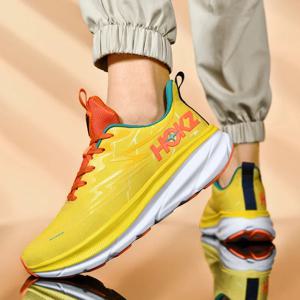 남성용 운동화 쿠션 야외 미끄럼 방지 조깅 통기성 트레이너 레이스 스니커즈 럭셔리 신발 메쉬 커플 오프로드 신발