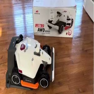 할인 프로모션 세일!! 루바 2 AWD 5000X 로봇 잔디깎이, 4G 전륜구동, 80% 경사면까지, 1.25 에이커