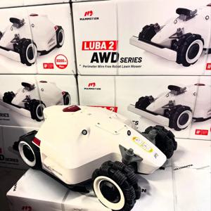 도매 Mammotion LUBA 2 AWD 5000X 로봇 잔디깎이, 4G, 전륜구동, 80% 경사도까지 가능, 경계선 없이 1.25 에이커까지 사용 가능