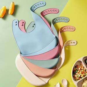 아기 실리콘 Bibs 아기 방수 턱받이 솔리드 컬러 6 단 조정 타액 주머니 어린이 Burp Cloths 액세서리 신생아