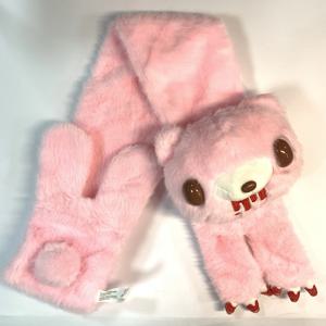 핑크 Gloomy Bear 플러시 스카프. 부드러운 인조 모피, 상징적인 곰 얼굴. 팬들을 위한 따뜻하고 스타일리시합니다.