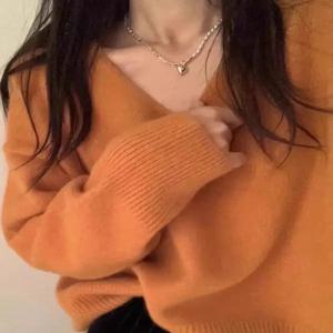 다용도 루즈 니트 스웨터 여성용 봄 가을 신상 단색 브이넥 슬림 베이스 레이어 셔츠 편안한 부드러운 원단