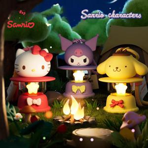 산리오 헬로 키티 키체인 창의적인 야간 조명 키링 쿠로미 시나모롤 가방 펜던트 마이 멜로디 크리스마스 할로윈 선물