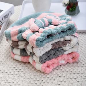 1pcs 드라이 헤어 타올 여성을위한 빠른 건조 헤어 캡 샤워 캡 스트라이프 패턴 슈퍼 흡수성 목욕 액세서리 헤어 보닛