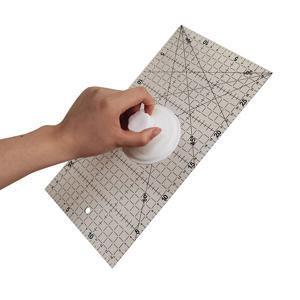 1 Pcs 회전 흡입 컵 DIY 바느질 도구 강력한 흡입 눈금자 핸들 퀼트 패치 워크 눈금자에 대한 강력한 흡착